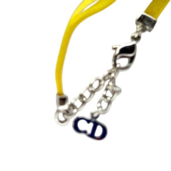 Dior Lucite Heart Logo Bracelet – Y  Ribbon – 2004 Pre-Owned Y2K Edition no box - Picture 4 of 4